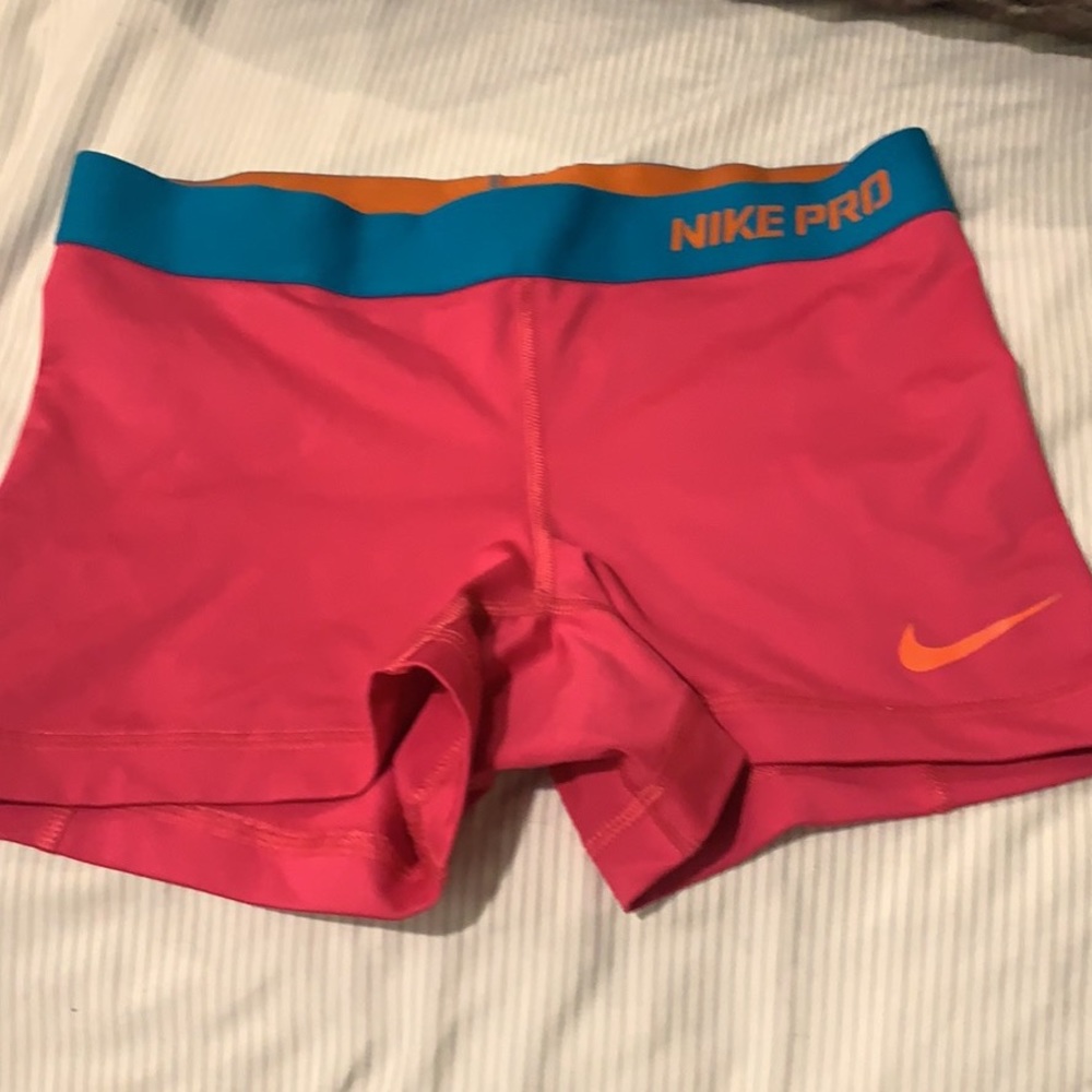 Nike Pro Pink Spandex